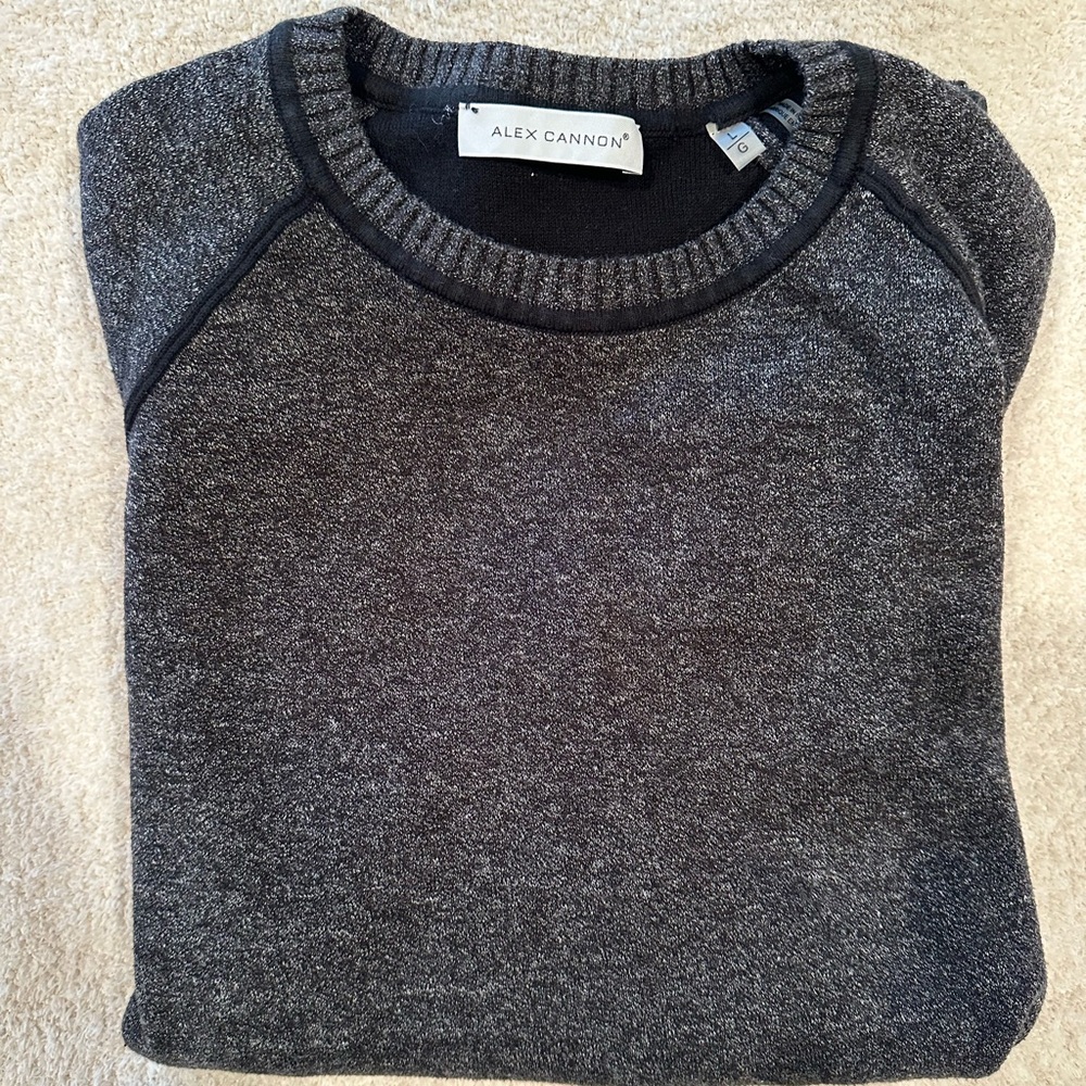 Men's Gray Sweater